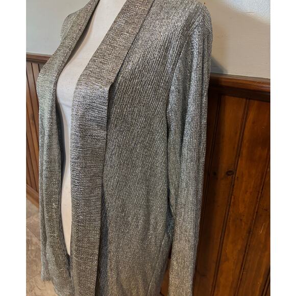 NEW Torrid Womens Open Front Dressy Metallic Silver Long Sleeve Cardigan Size 2 - Picture 3 of 9